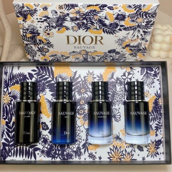 Dior Sauvage (4 x 30ml) Giftset